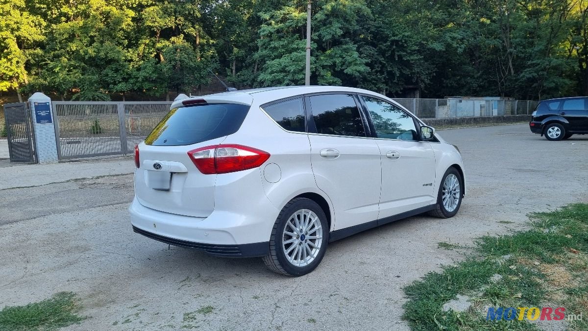 2013' Ford C-MAX photo #1