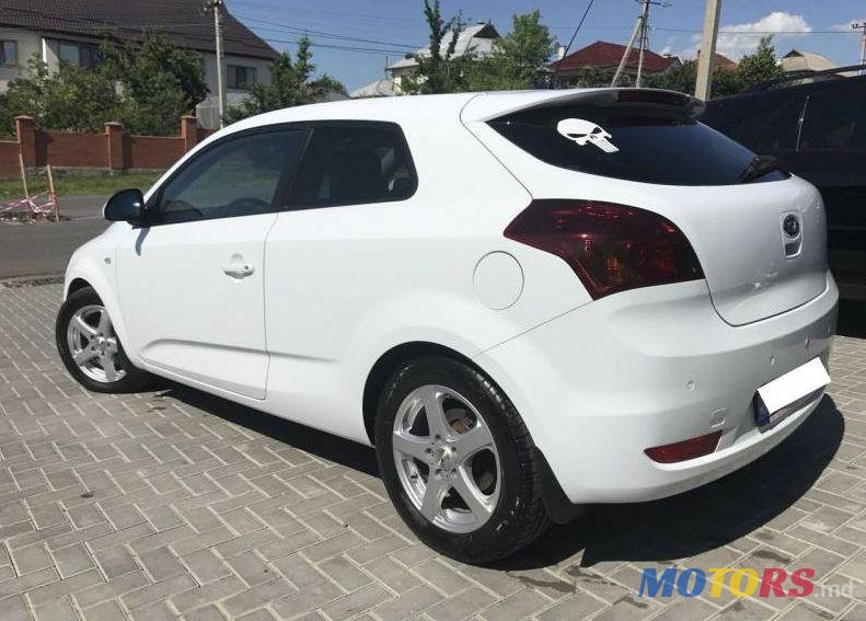 2008' Kia Pro Сee'D photo #2