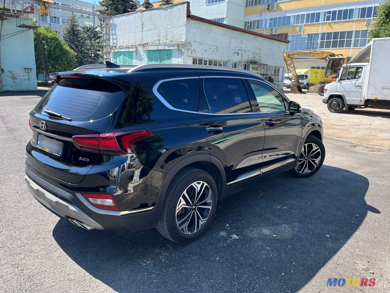 2019' Hyundai Santa Fe photo #2
