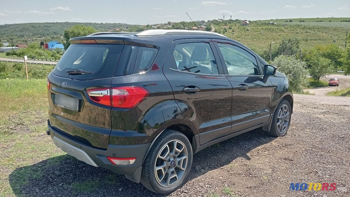 2015' Ford EcoSport photo #2
