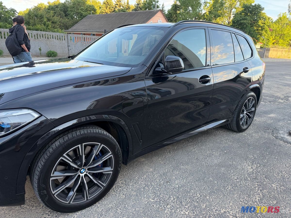 2020' BMW X5 photo #2