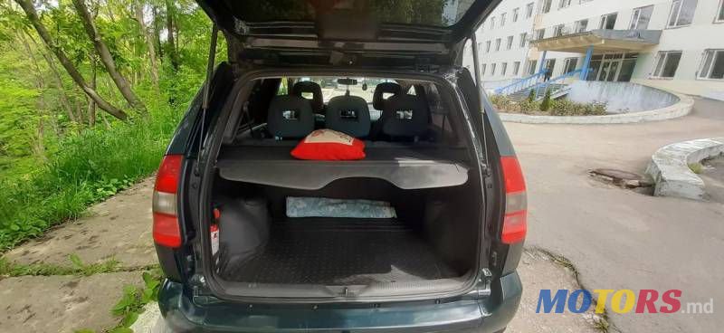 2001' Mitsubishi Space Star photo #2