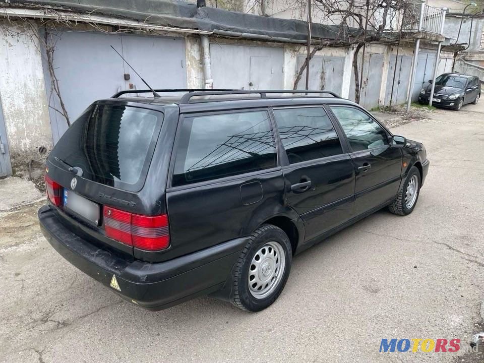 1996' Volkswagen Passat photo #6