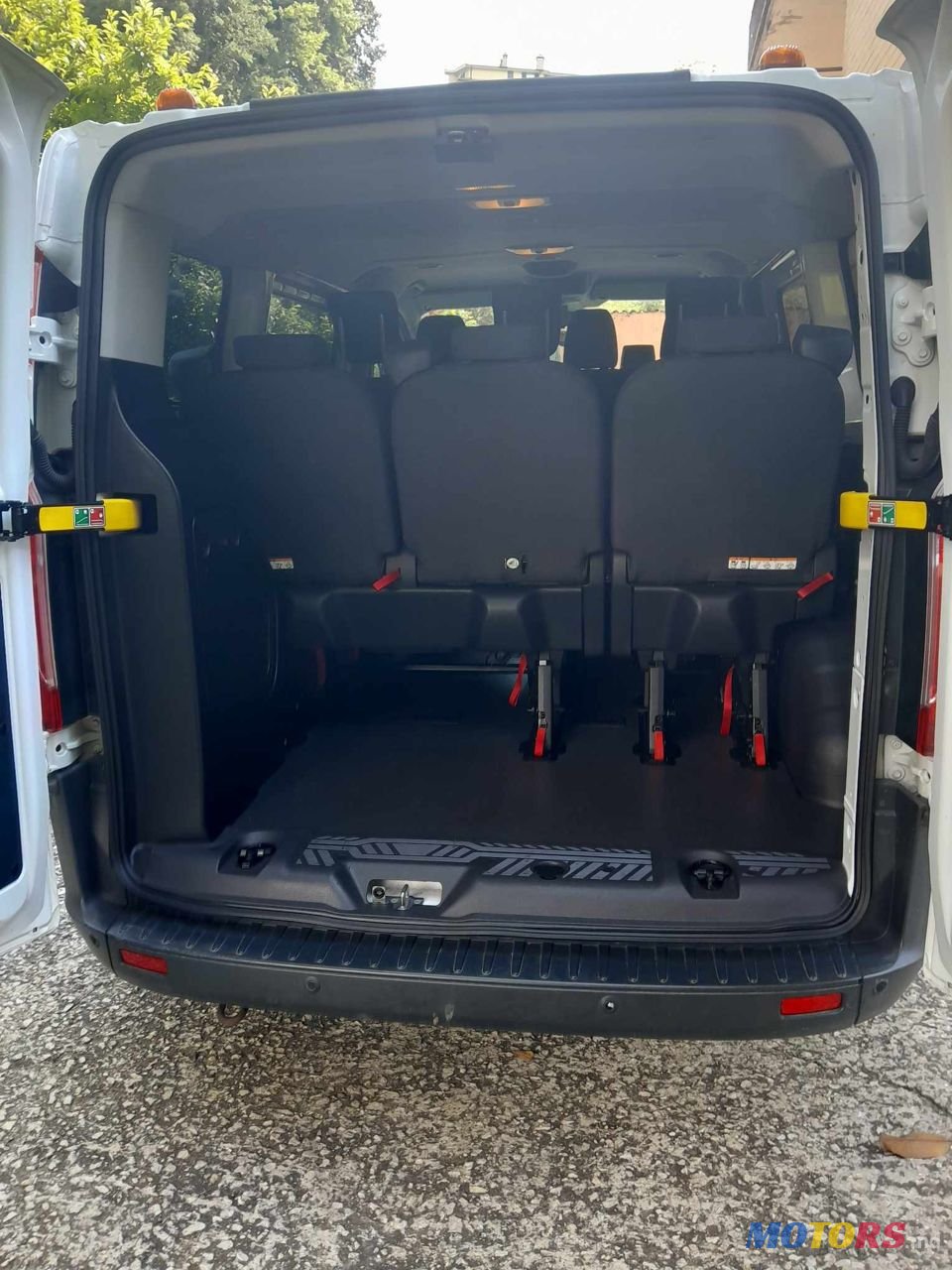 2017' Ford Transit Custom photo #2