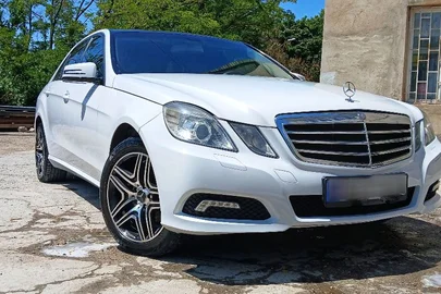 2011' Mercedes-Benz E-Class