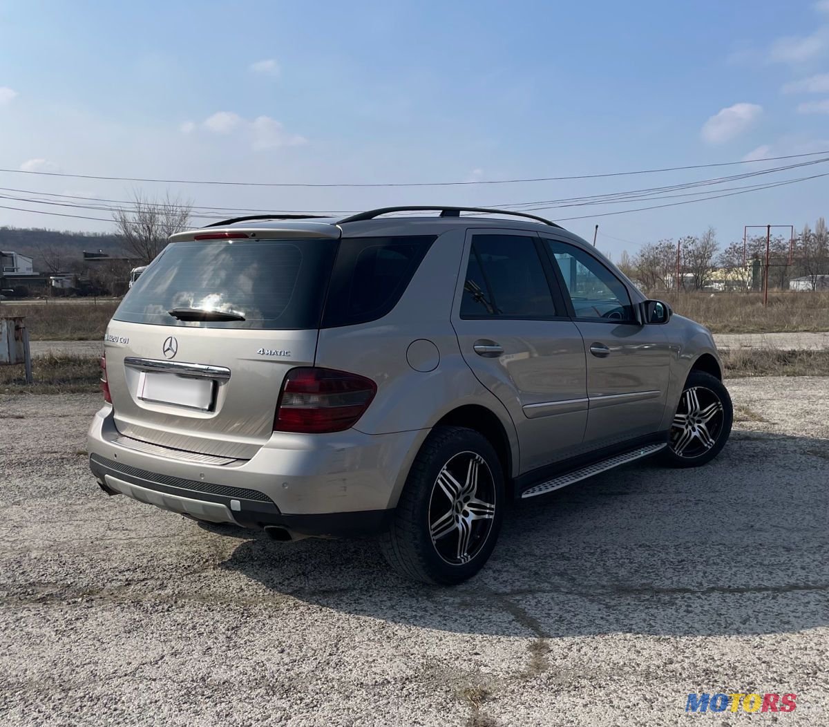 2006' Mercedes-Benz M-Class photo #3