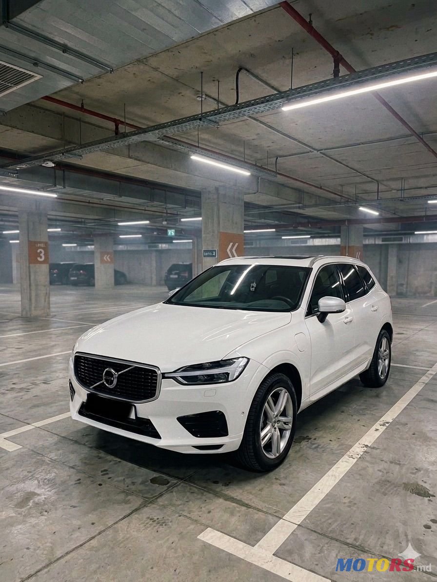 2018' Volvo XC60 photo #2