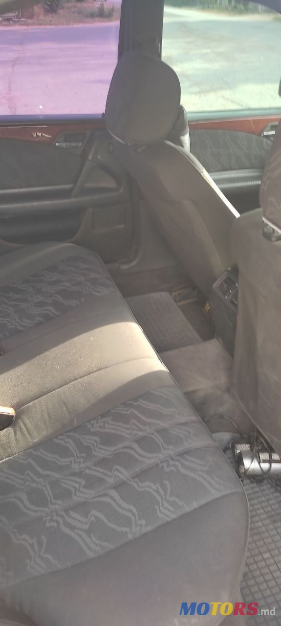 1999' Mercedes-Benz E Класс photo #2