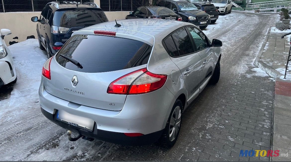 2013' Renault Megane photo #4