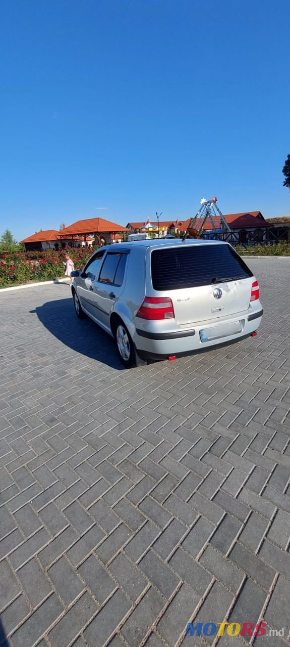 2000' Volkswagen Golf photo #3