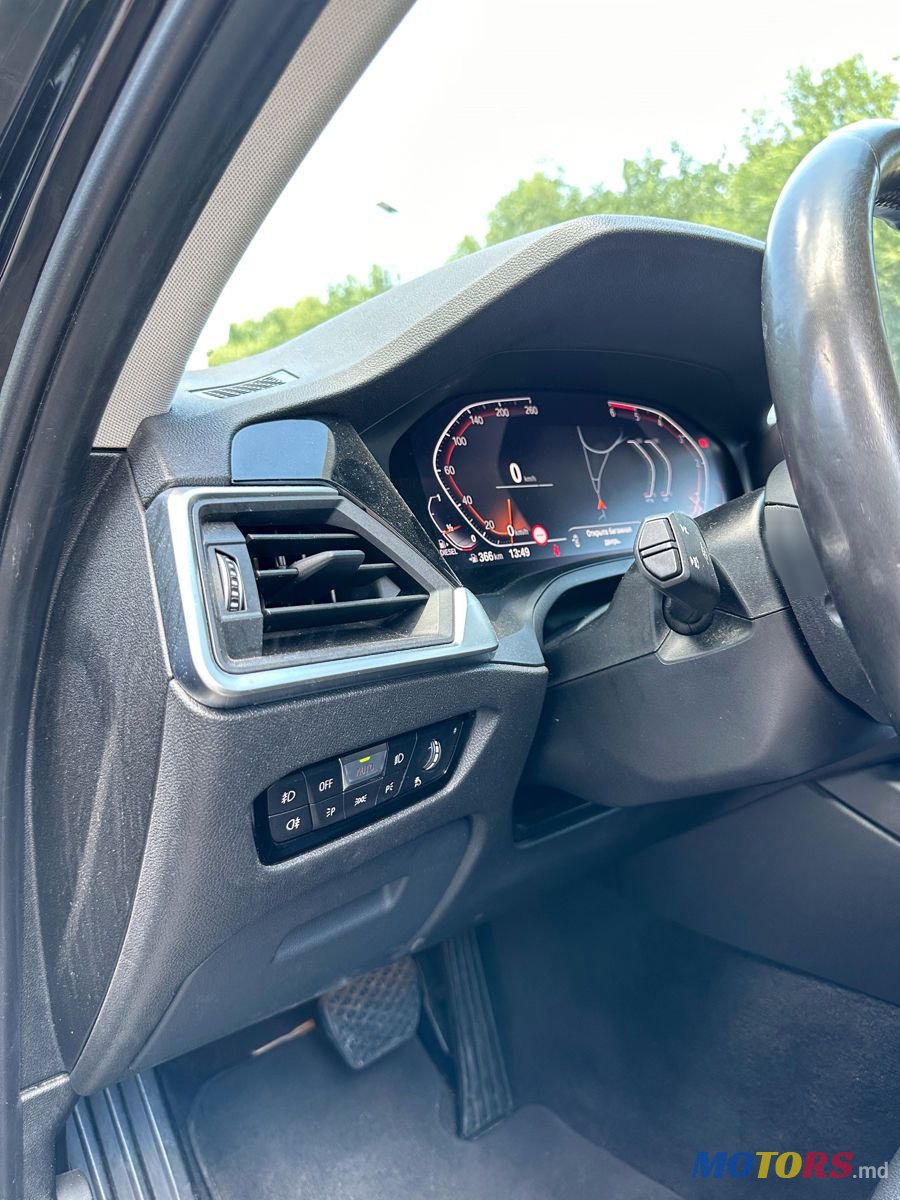 2020' BMW 3 Series photo #6