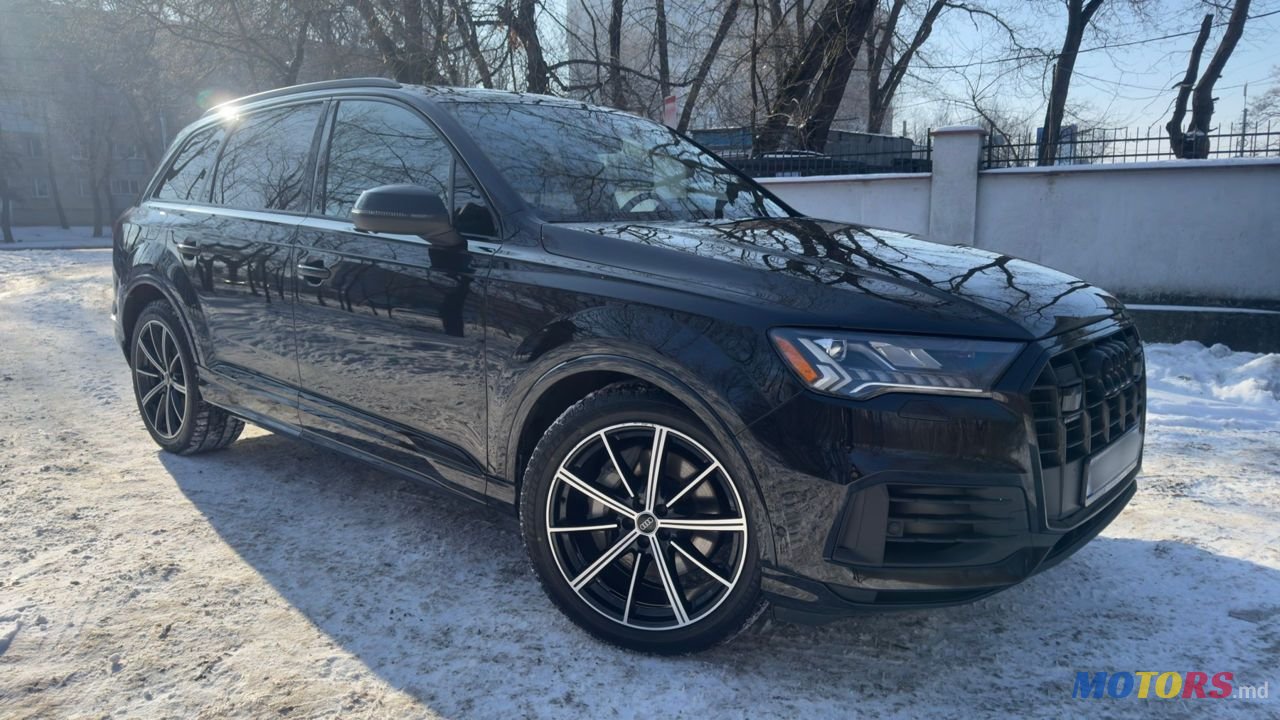 2021' Audi Q7 photo #1