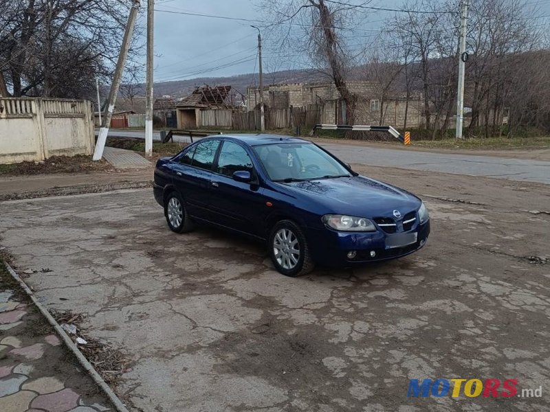 2002' Nissan Almera photo #3