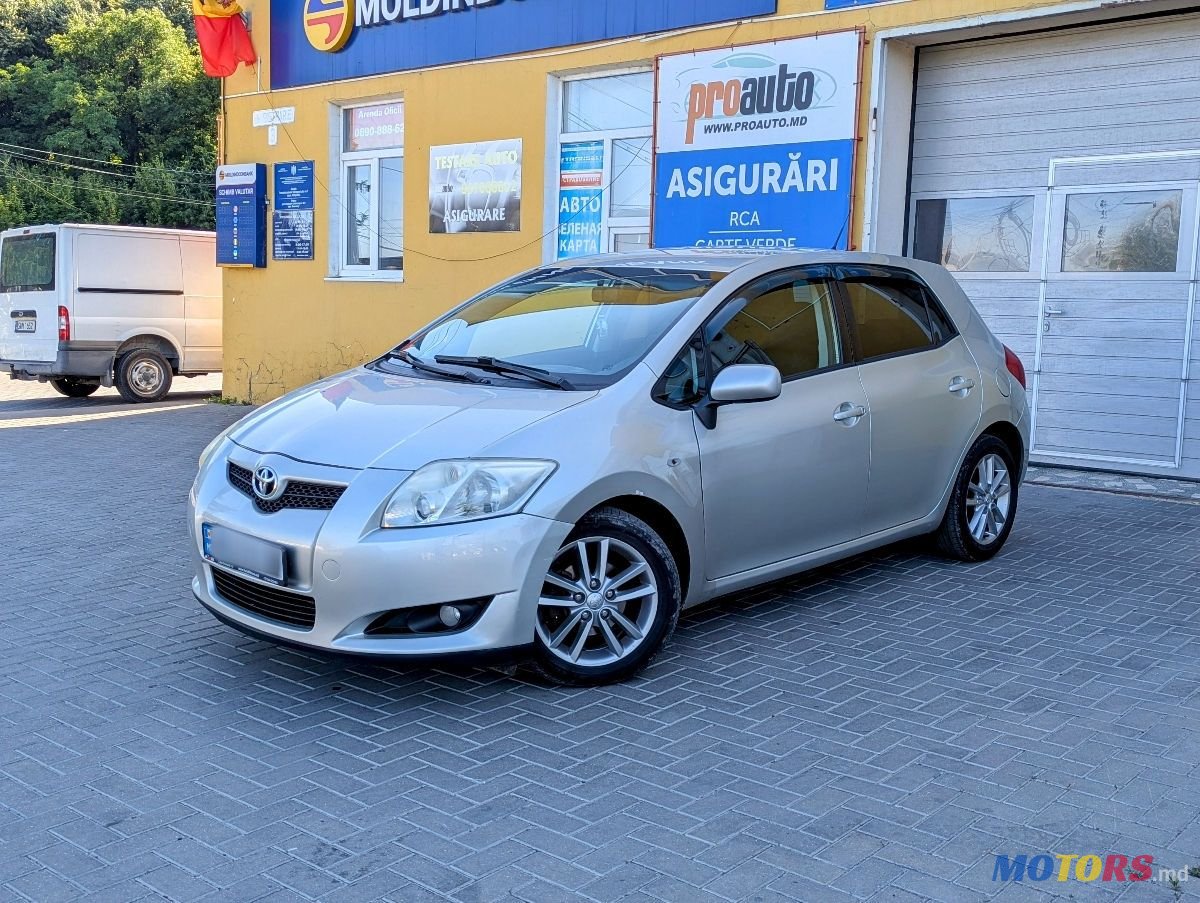 2009' Toyota Auris photo #1