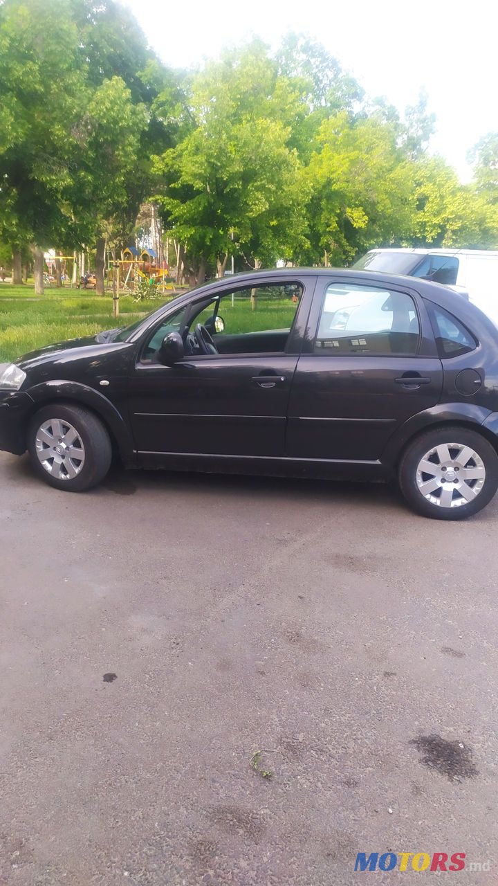 2010' Citroen C3 photo #3