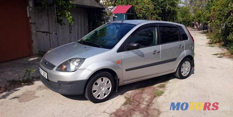 2008' Ford Fiesta photo #2