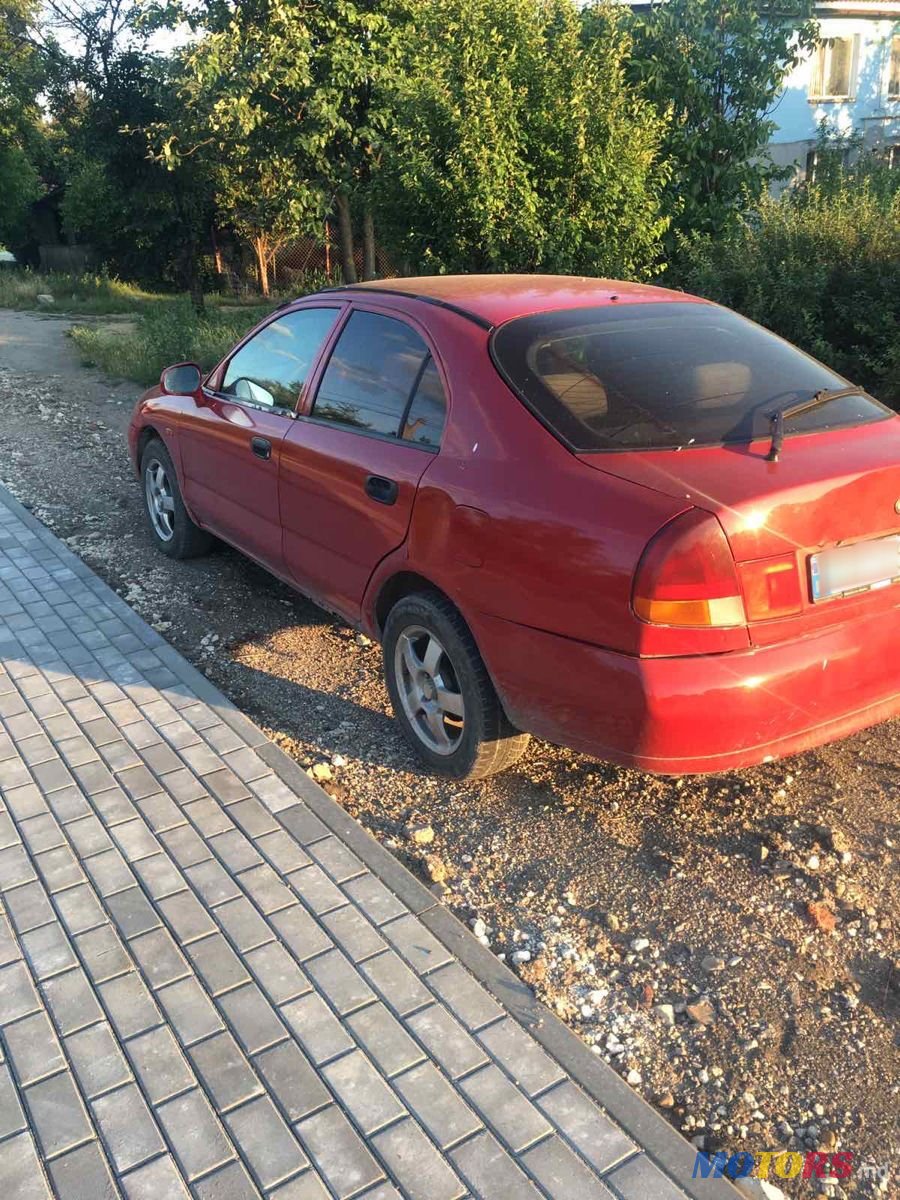 1996' Mitsubishi Carisma photo #5