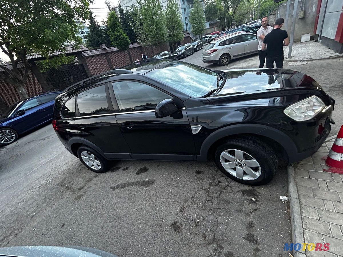 2007' Chevrolet Captiva photo #4