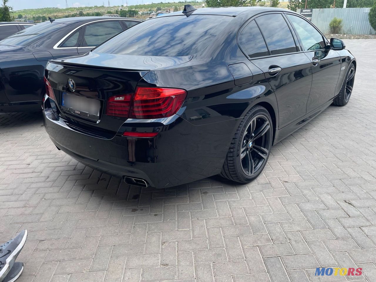 2014' BMW 5 Series photo #6