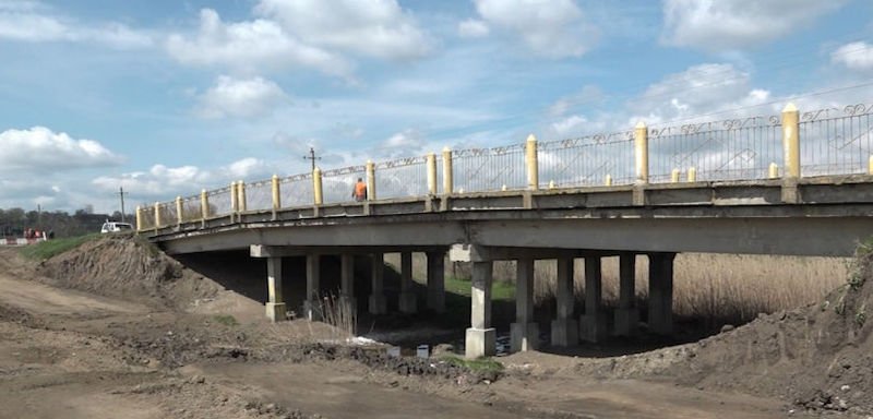 Podul rutier peste râul Lunguța