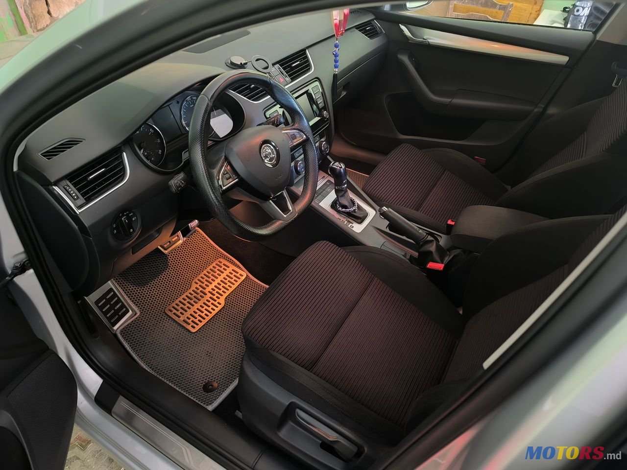 2015' Skoda Octavia photo #4
