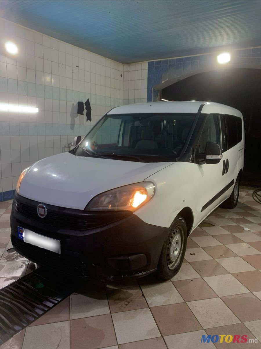2015' Fiat Doblo photo #1