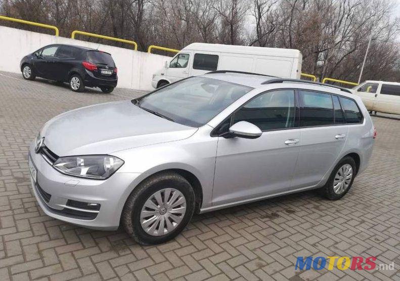 2015' Volkswagen Golf photo #1