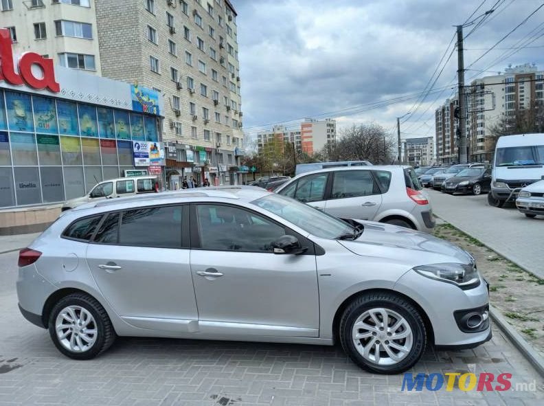 2014' Renault Megane photo #4