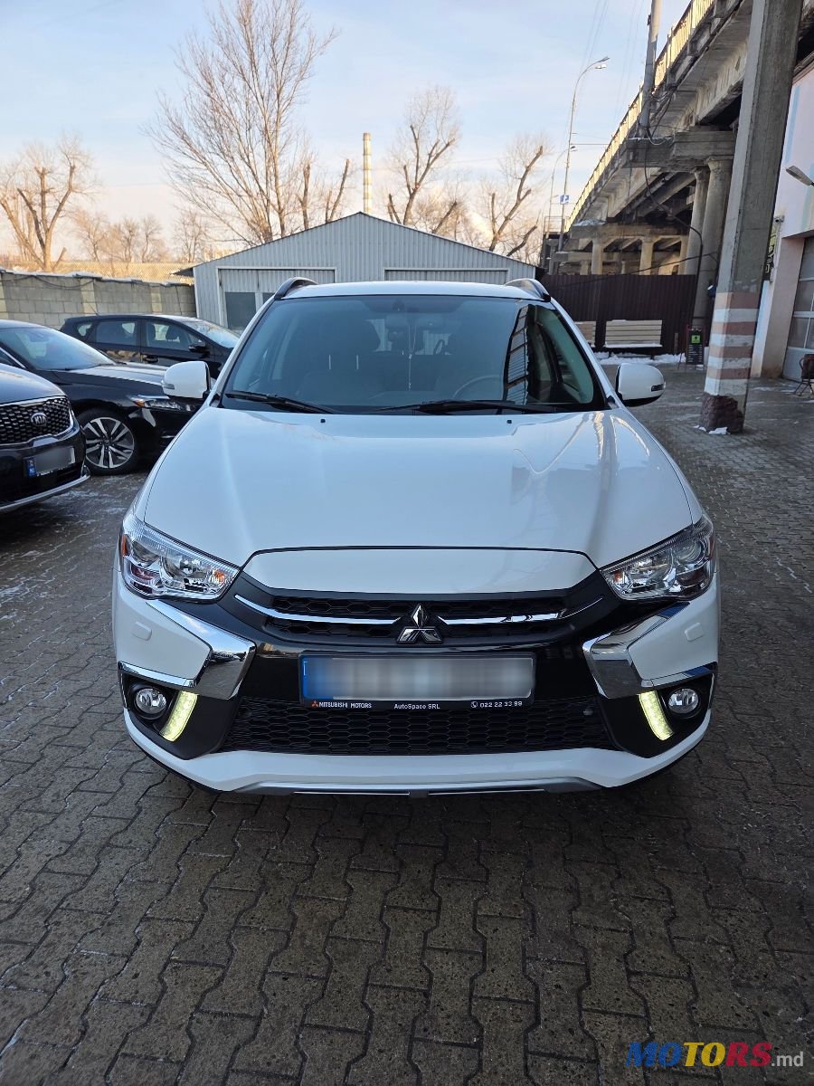 2019' Mitsubishi ASX photo #1