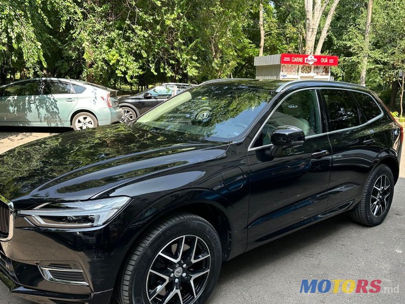 2020' Volvo XC60 photo #3