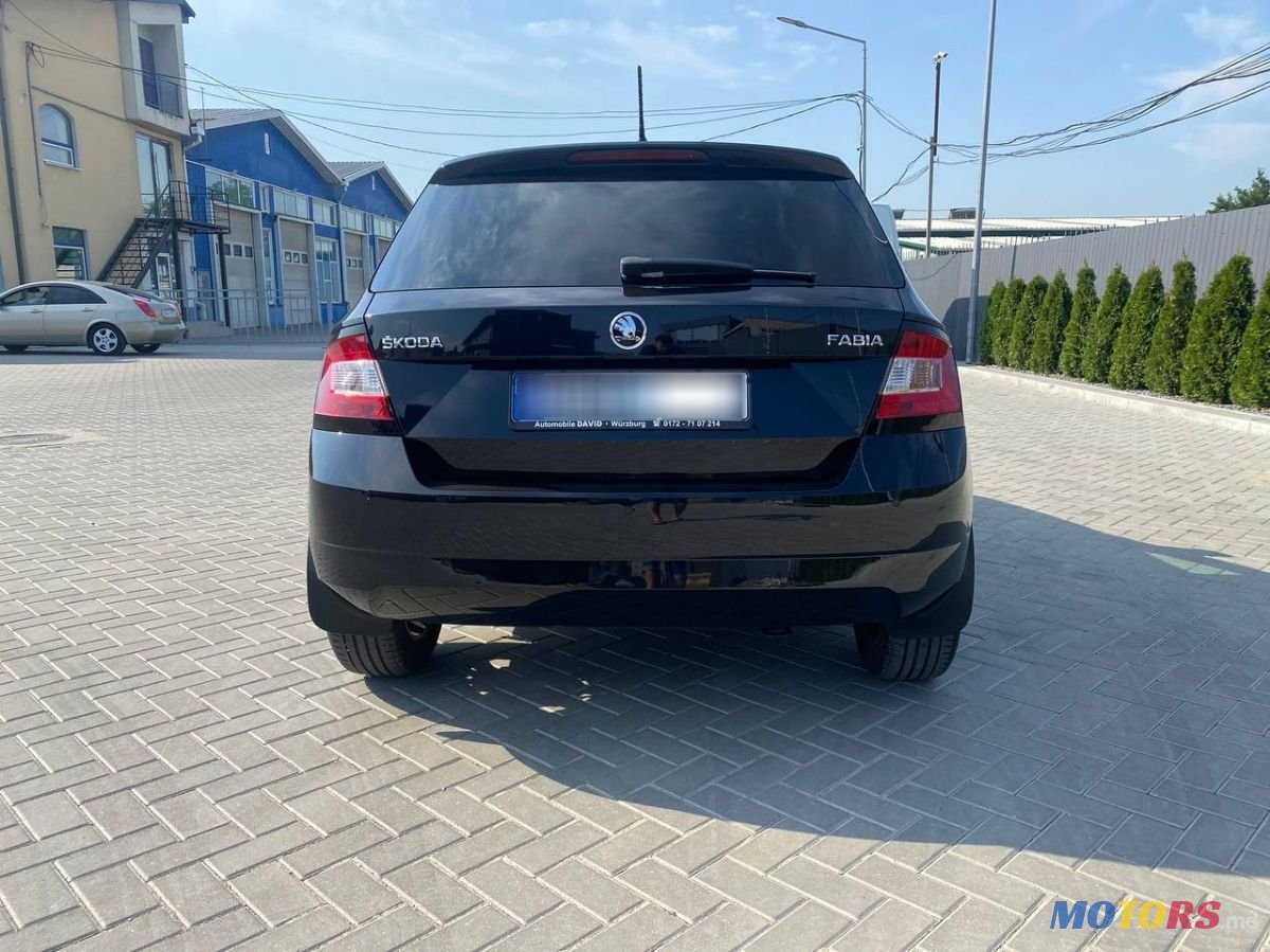 2018' Skoda Fabia photo #5