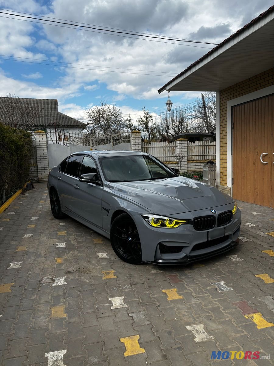 2016' BMW 3 Series photo #1