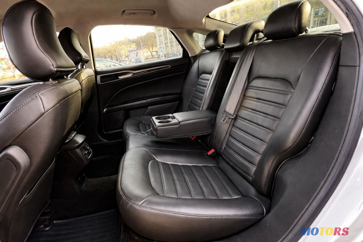 2016' Ford Fusion photo #6