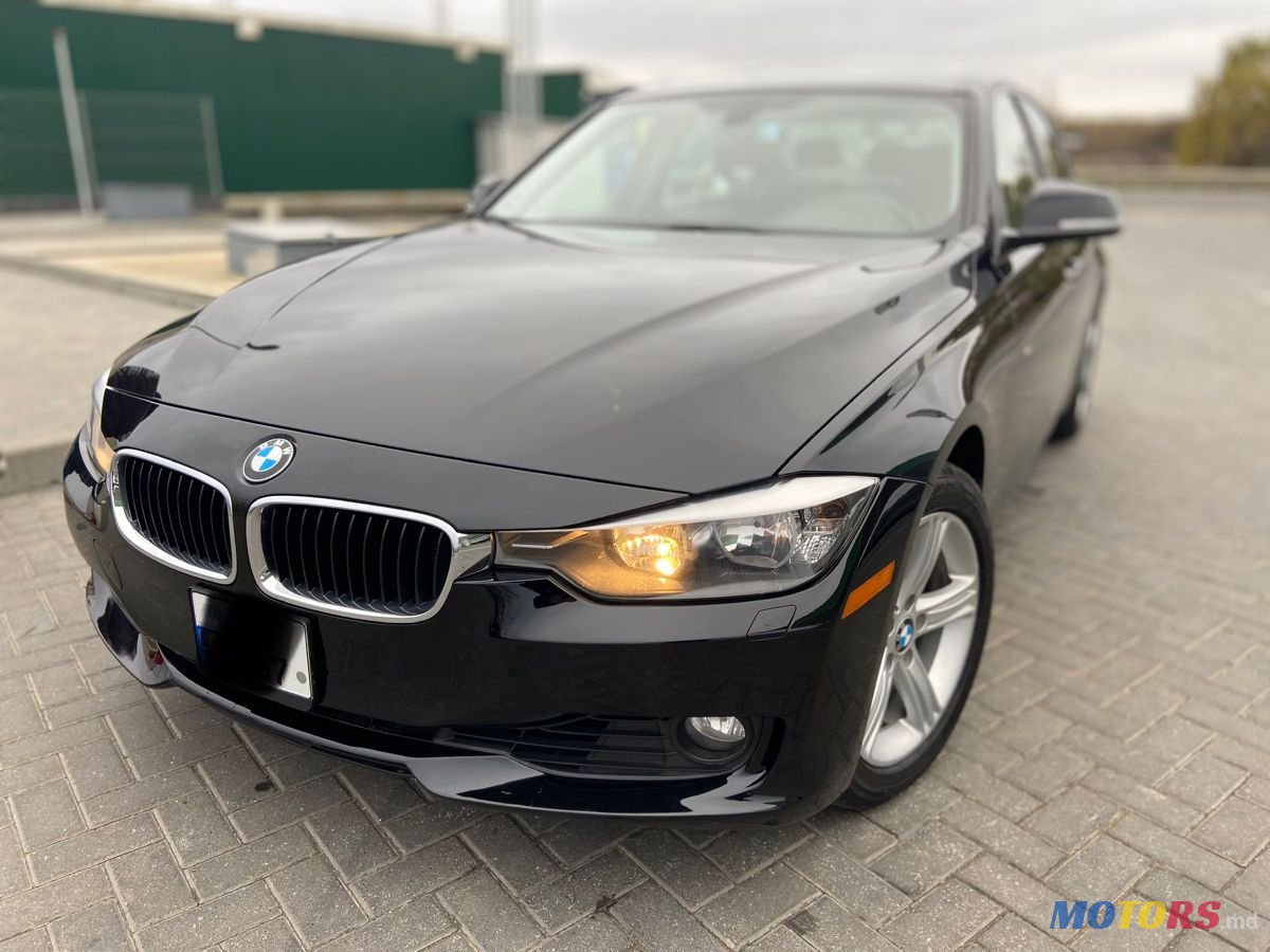2015' BMW 3 Series photo #2