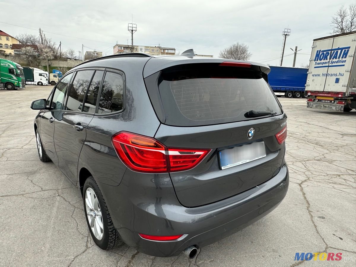 2016' BMW 2 Series Gran Tourer photo #4