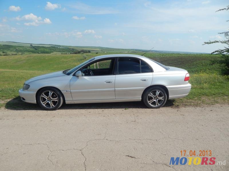2000' Opel Omega photo #1