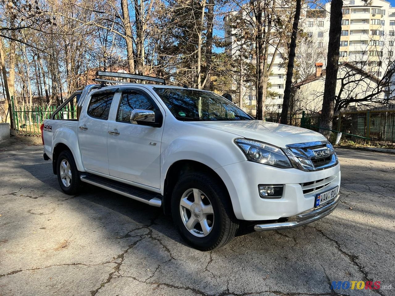 2014' Isuzu Пикап photo #3