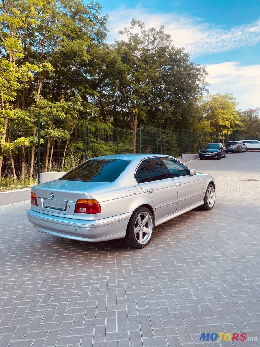 2002' BMW 5 Series photo #4