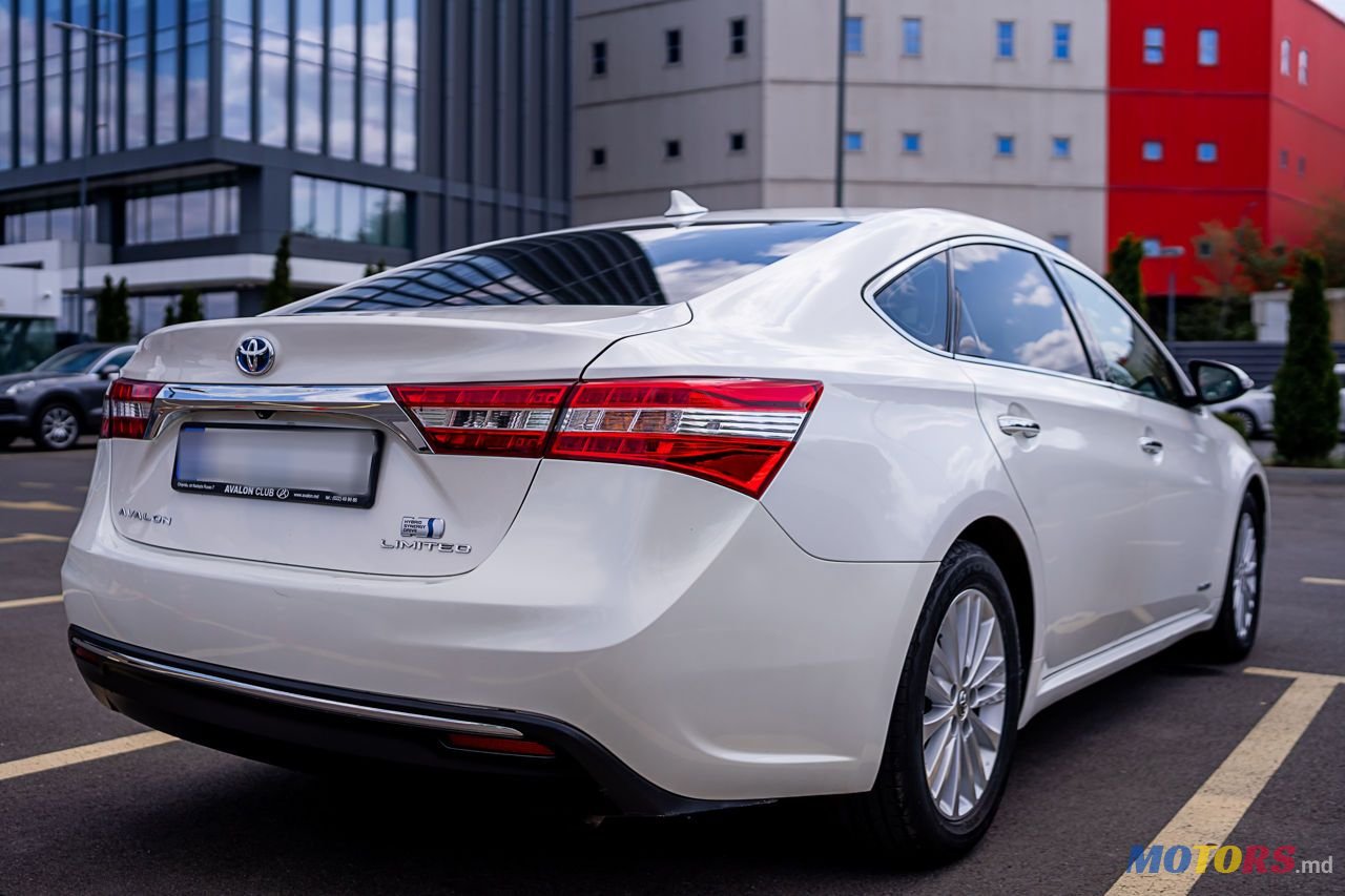 2014' Toyota Avalon photo #6