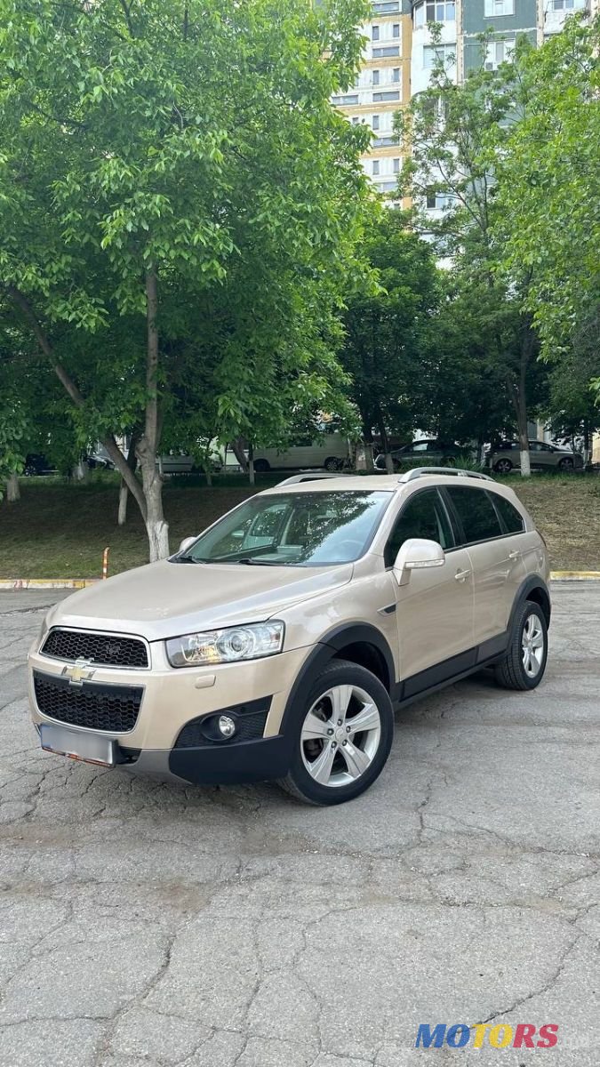 2011' Chevrolet Captiva photo #1