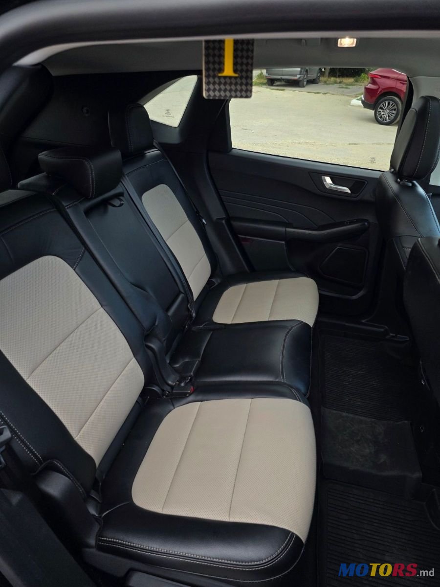 2022' Ford Escape photo #6