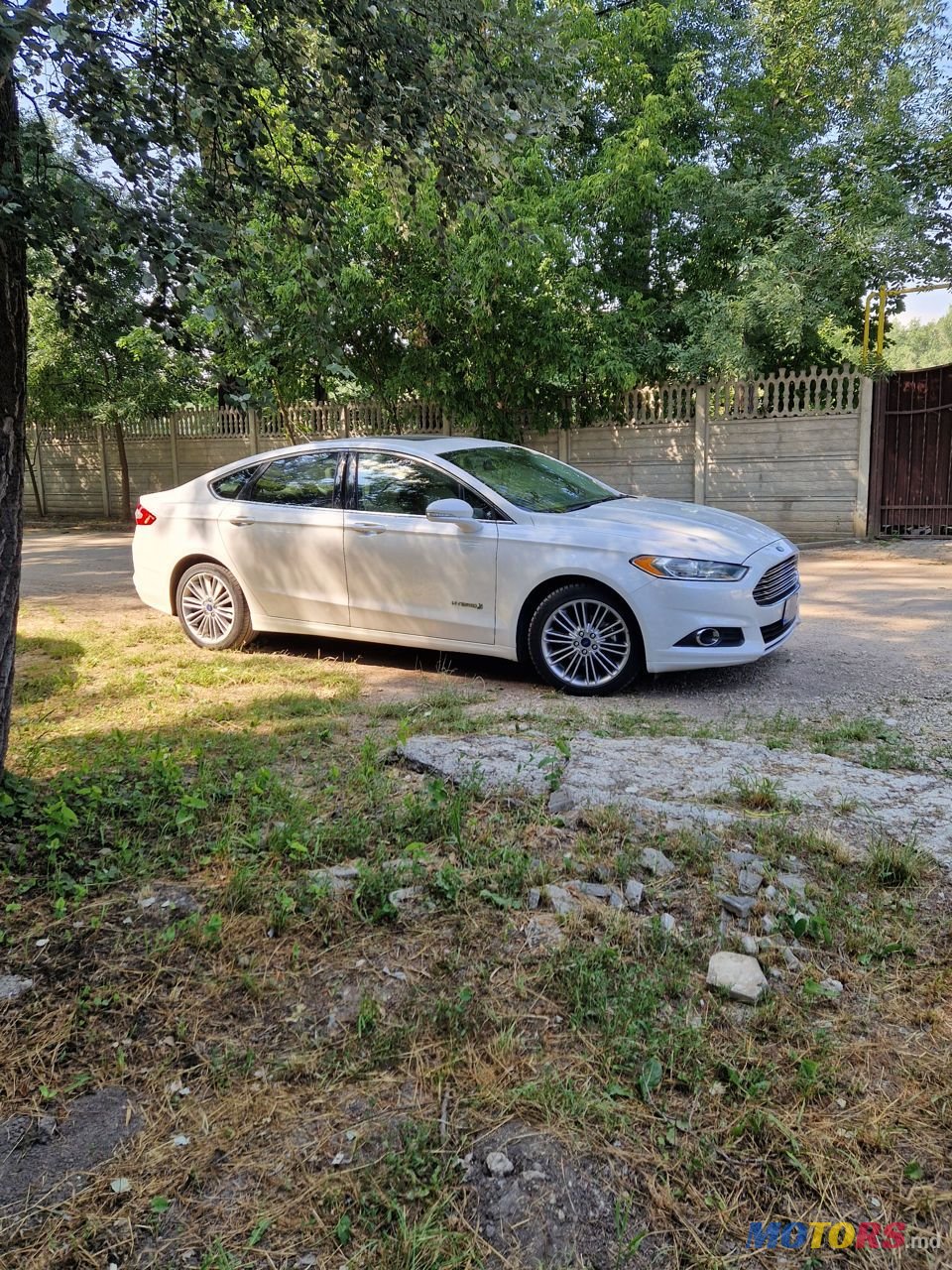 2014' Ford Fusion photo #5