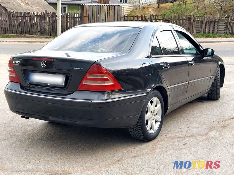 2002' Mercedes-Benz C Класс photo #4