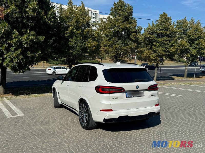 2019' BMW X5 photo #3