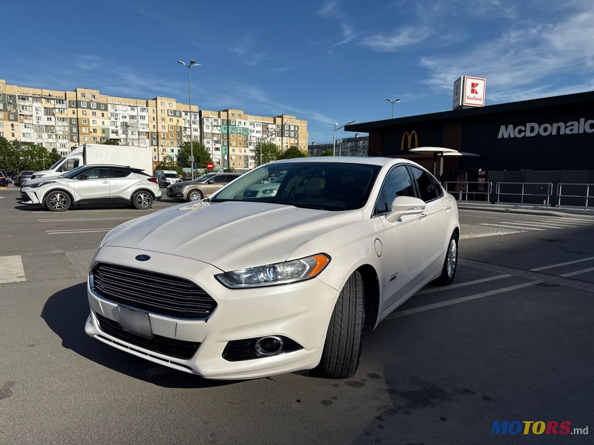 2014' Ford Fusion photo #1