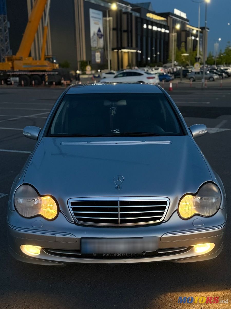 2003' Mercedes-Benz C-Class photo #1