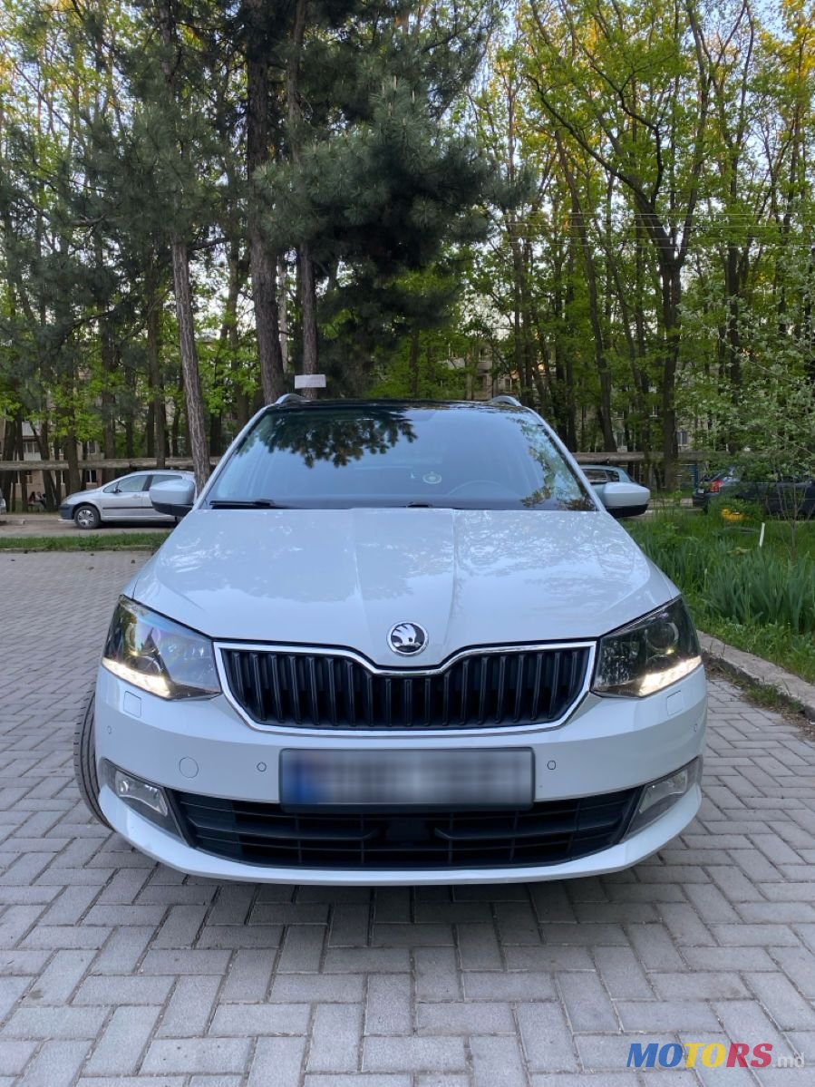 2016' Skoda Fabia photo #6