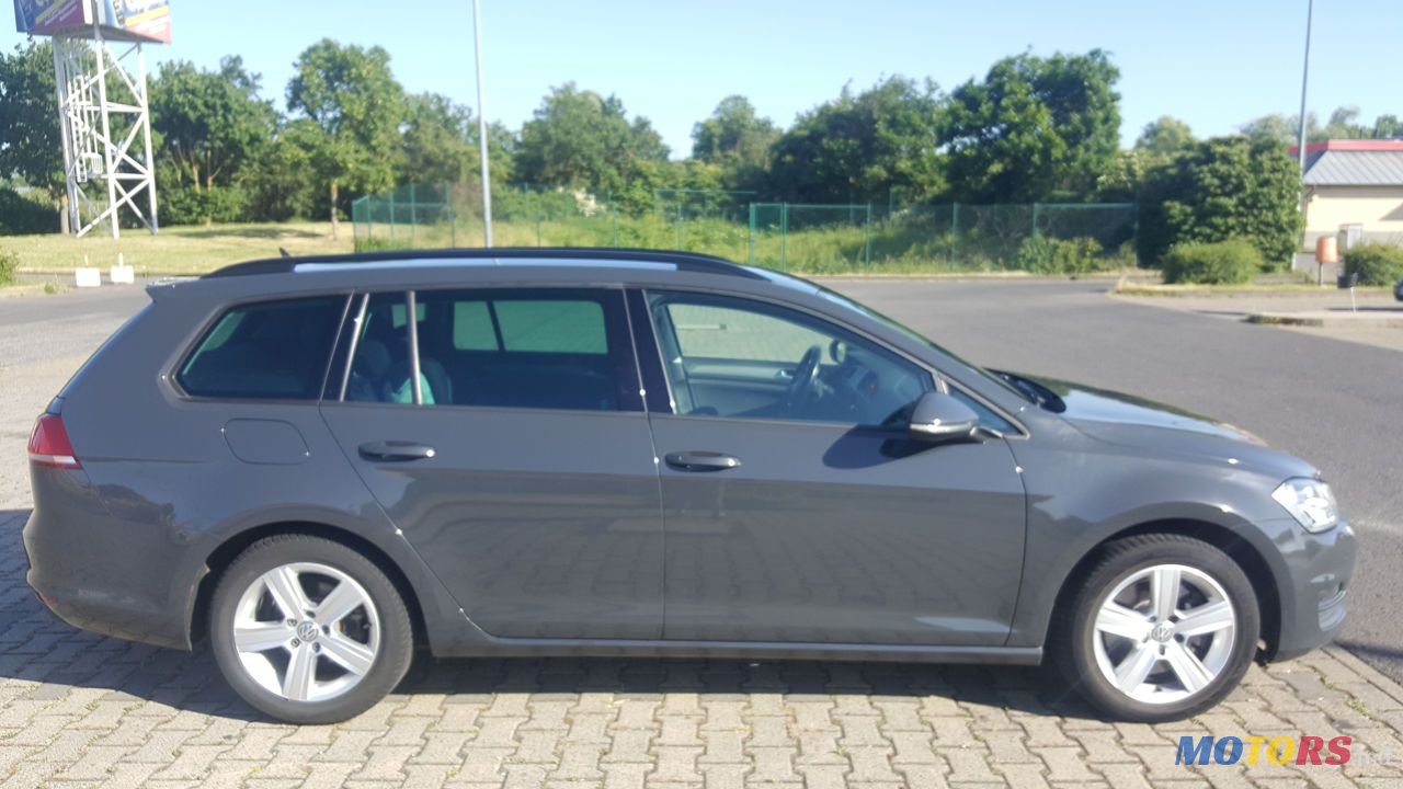 2016' Volkswagen Golf photo #4