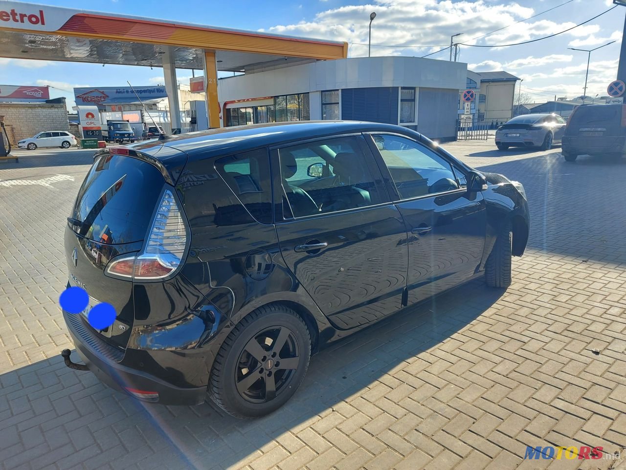 2012' Renault Scenic photo #2