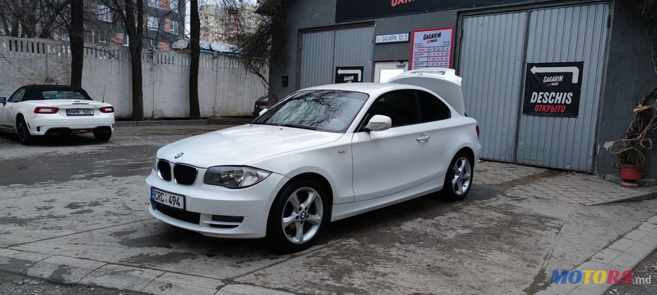 2010' BMW 1 Series photo #6